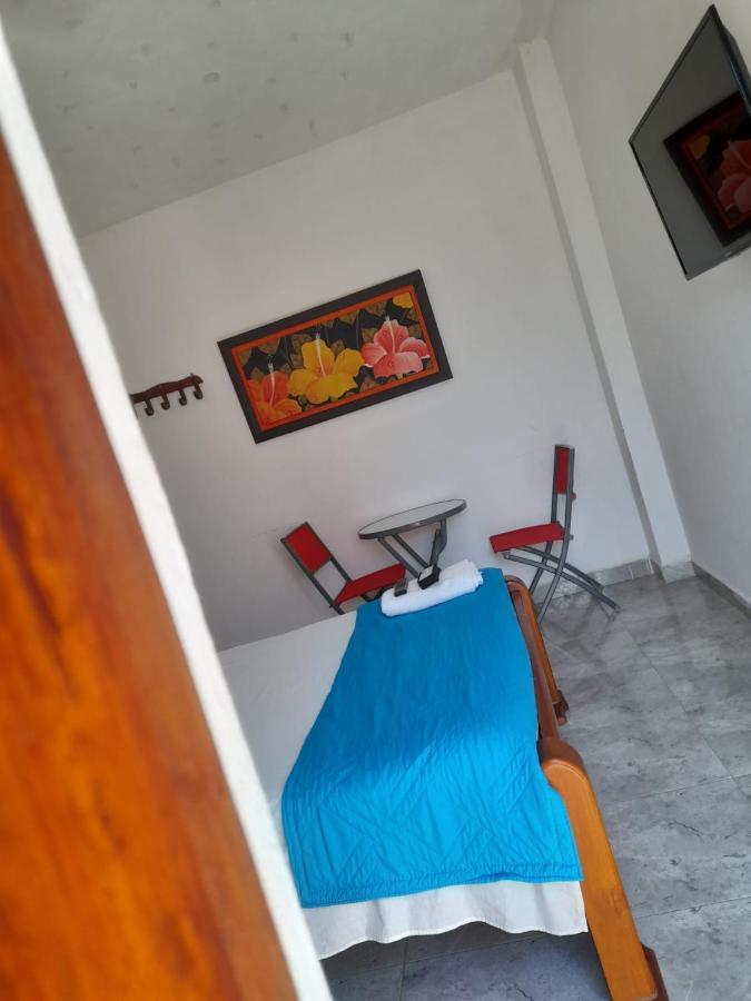 Hotel Isla Capri Mompos Buitenkant foto